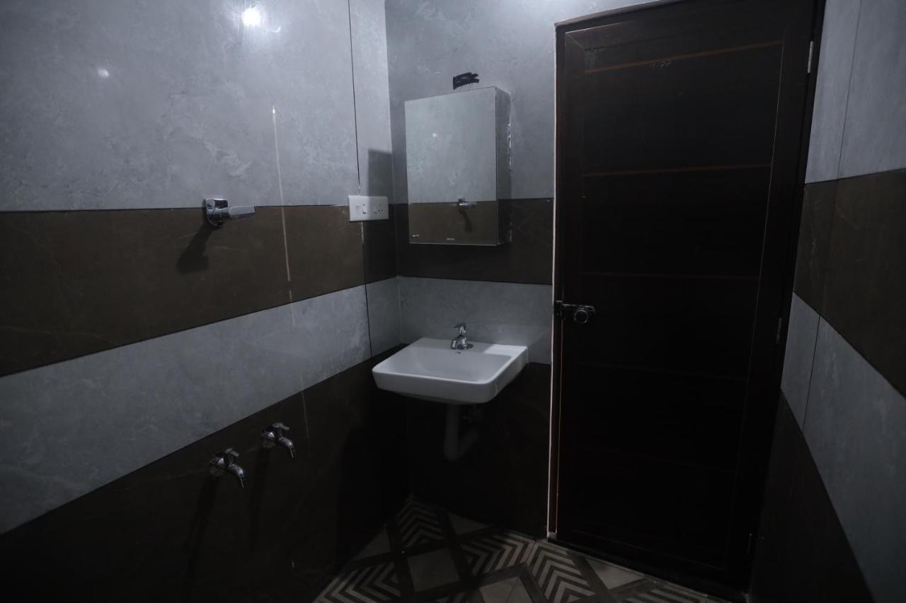 New Star Homes Kotamangalam Exterior foto
